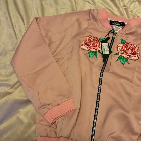 NEW Rose Embroidered Satin Bomber Jacket size medium - Picture 7 of 12